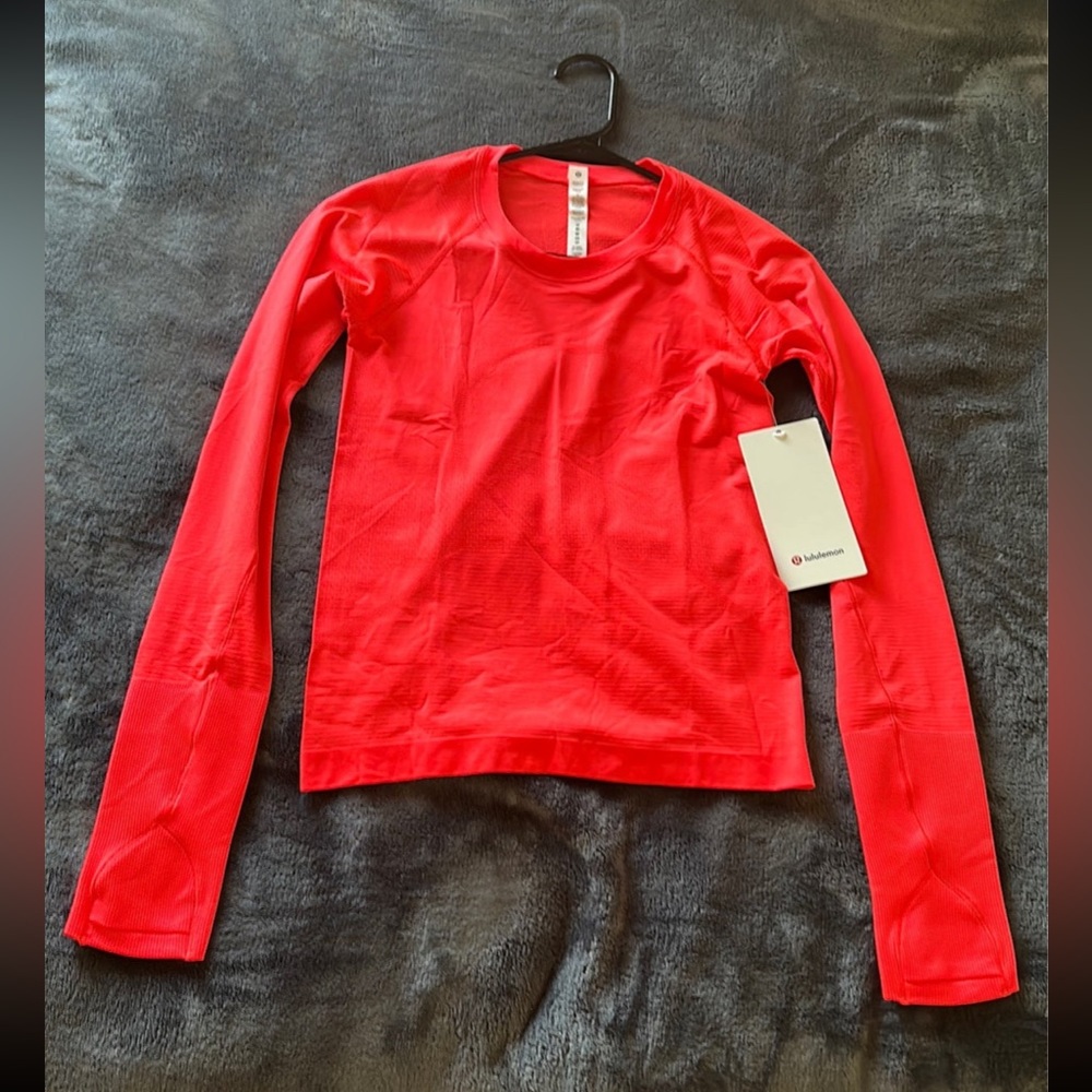 Lululemon Swiftly Tech 2.0 Long Sleeve *Race Length